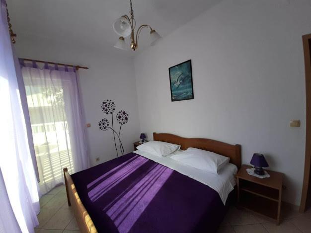 Apartmani Marta Marina Buitenkant foto