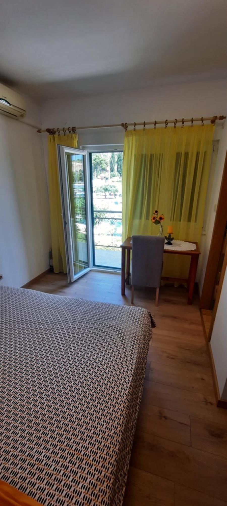 Apartmani Marta Marina Buitenkant foto